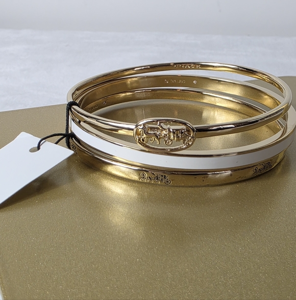 Coach Horse And Carriage Bangles - Picture 2 of 4